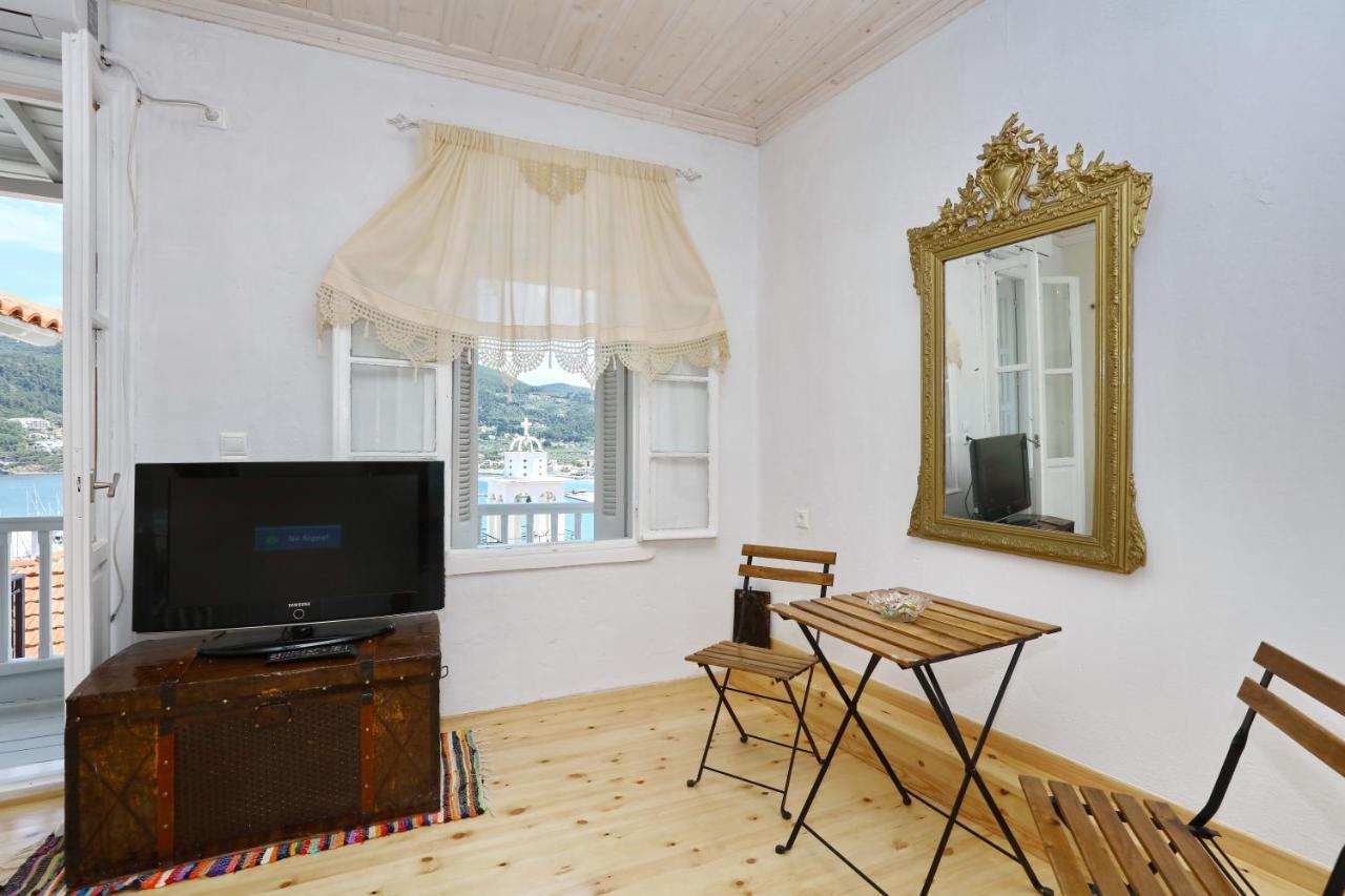 Appartement House Of Town à Skopelos Extérieur photo