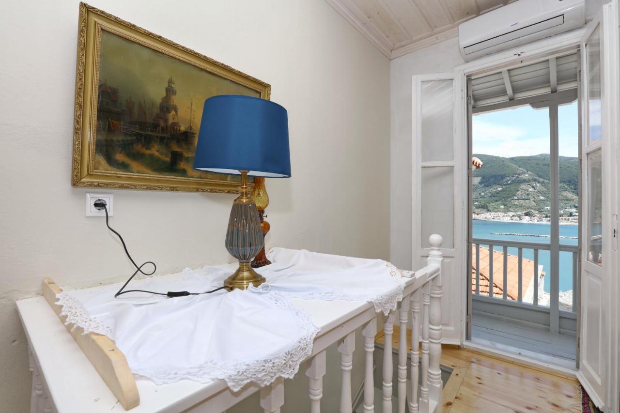 Appartement House Of Town à Skopelos Extérieur photo