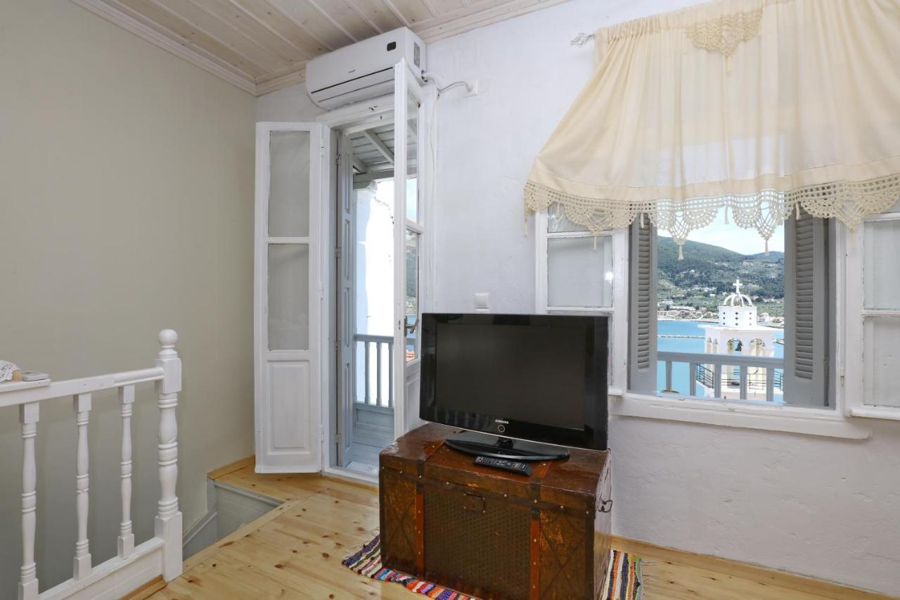 Appartement House Of Town à Skopelos Extérieur photo